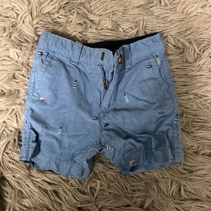 Tommy Hilfiger shorts 24 months